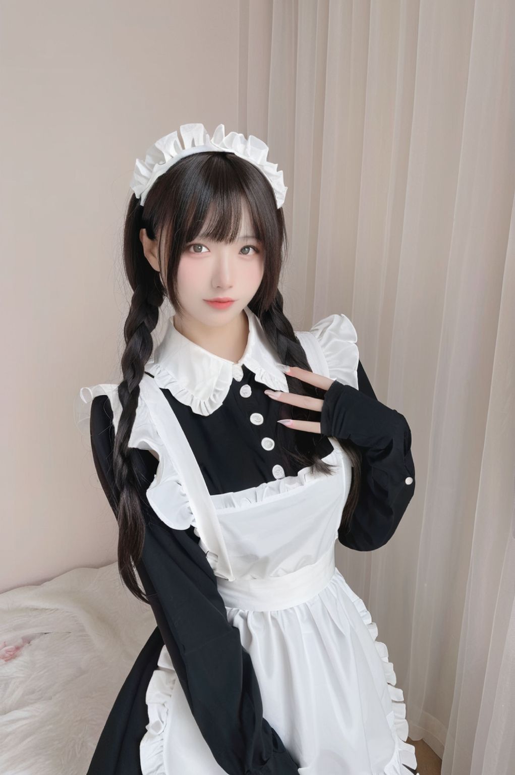 No1061 Sexy Maid_110